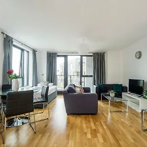 Greenwich Two Bedroom Appartement